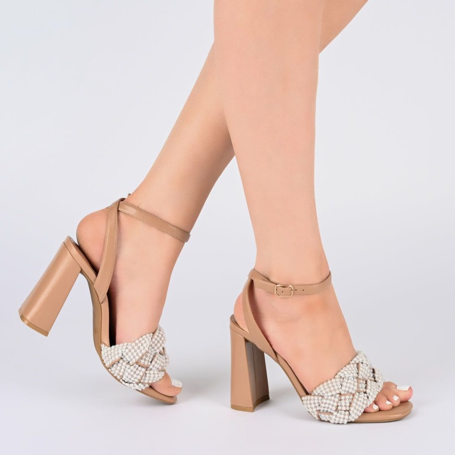 * Journee Collection Heels Dua Party Wear