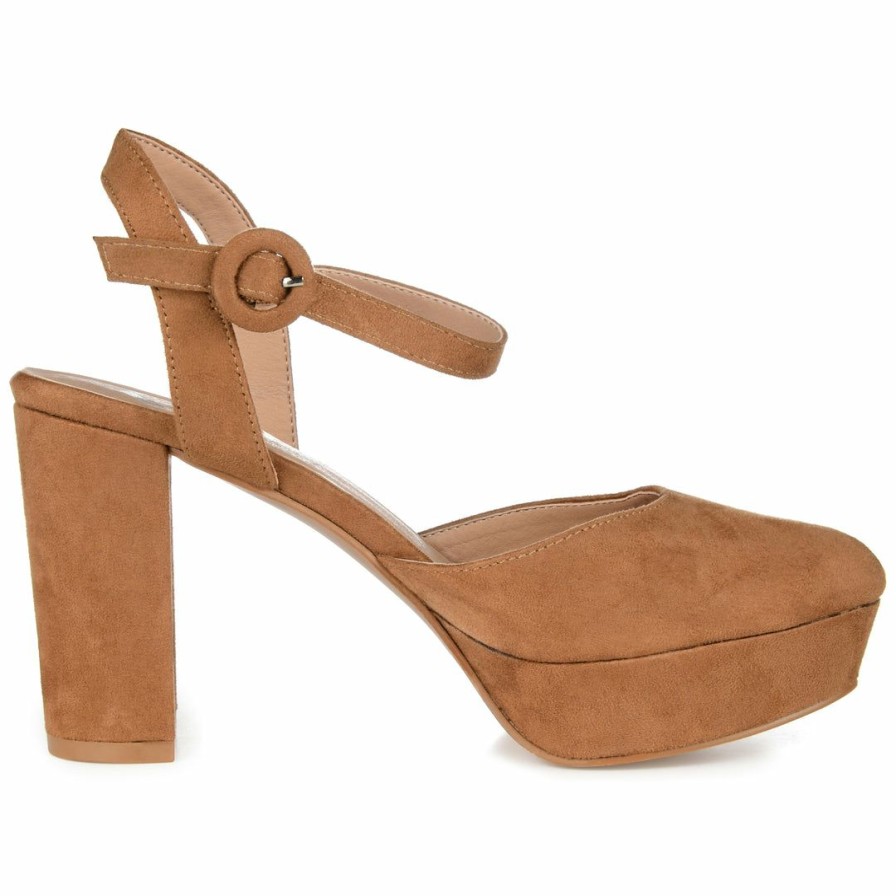 * Journee Collection Roslynn Pumps