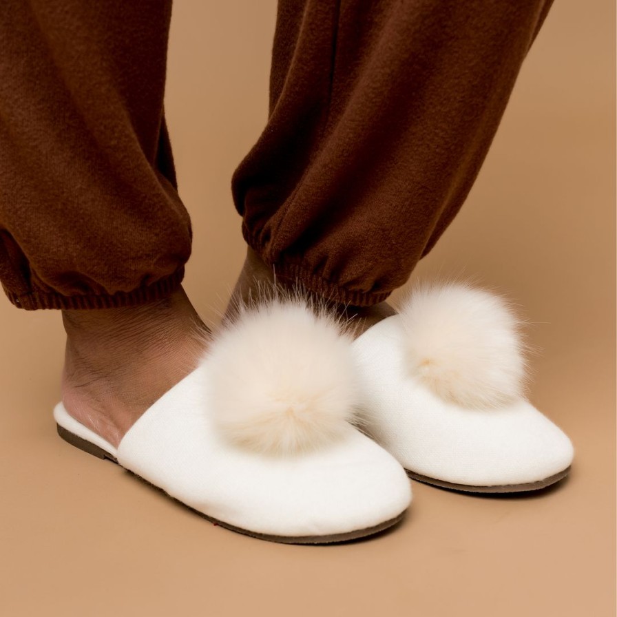 * Journee Collection Nightfall Slippers