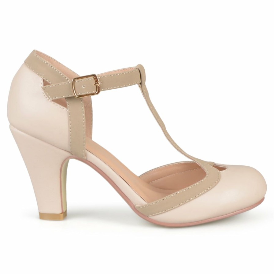 * Journee Collection Olina Standard Width Pumps