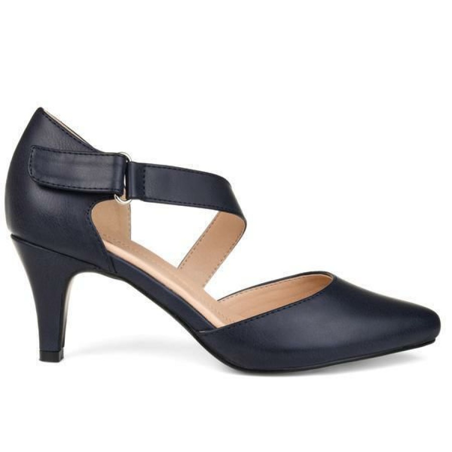 * Journee Collection Tillis Pumps