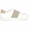 * Journee Collection Sneakers Billie Comfort Foam