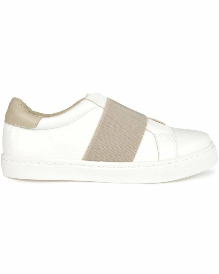 * Journee Collection Sneakers Billie Comfort Foam